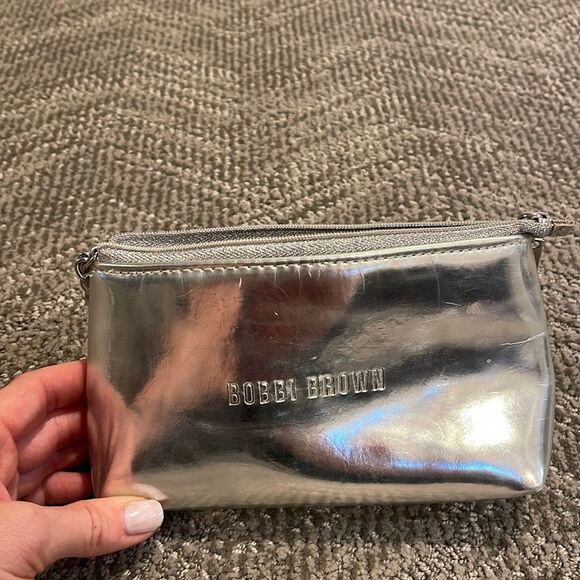 Bobbi Brown Metallic Silver small clutch for makeup or sunglasses - Picture 1 of 6